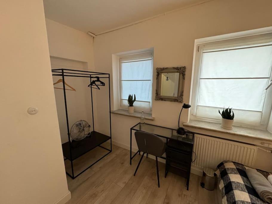 Chillout Apart 4 Bedrooms Варшава Екстериор снимка